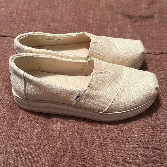 Toms Shoes Toms Wedge Poshmark